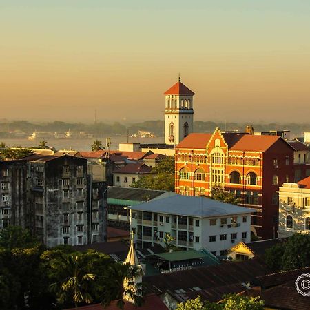 City Hotel Yangon Ngoại thất bức ảnh